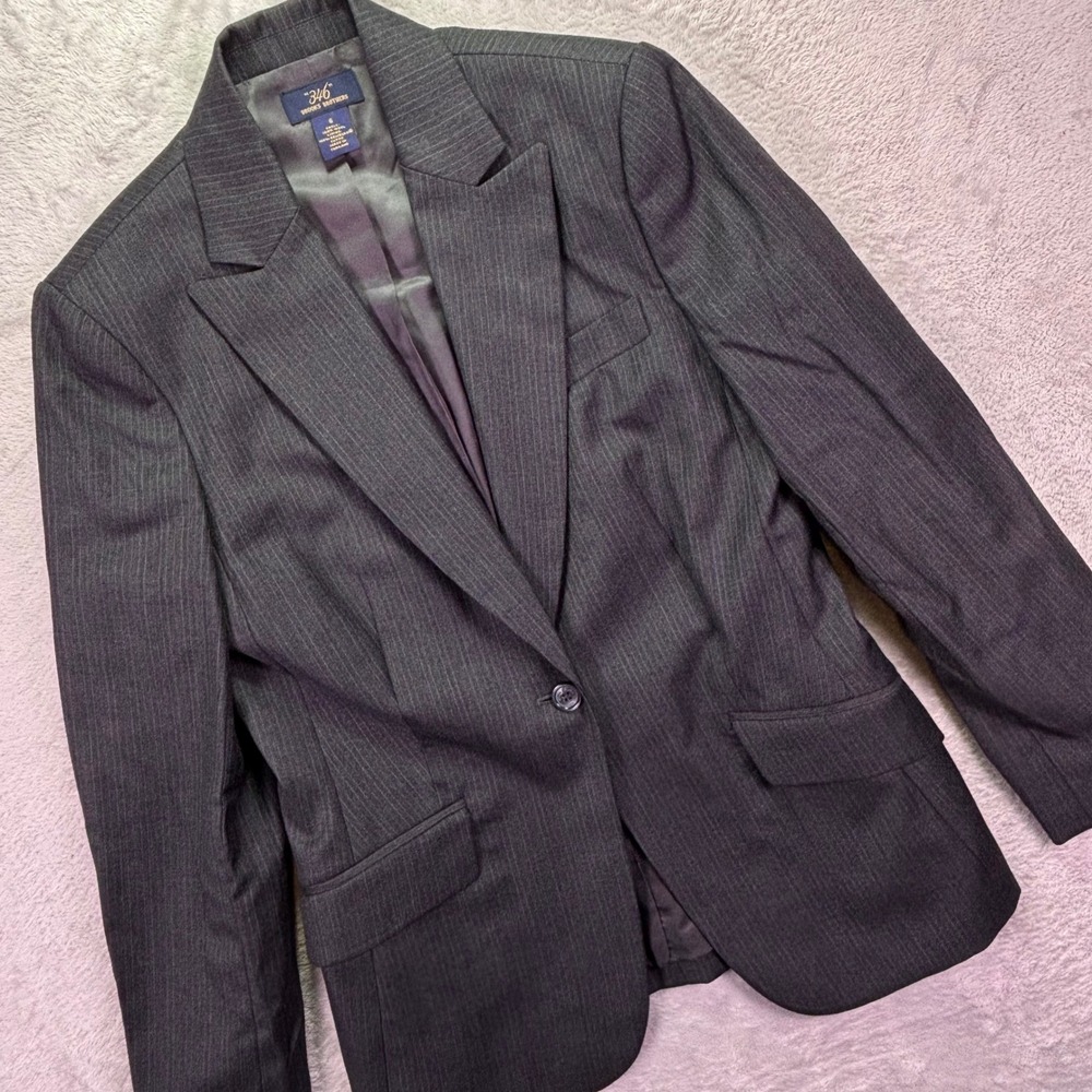 Brooks Brothers Women 6 Gray Pinstripe Wool Single Button Blazer Jacket 346
